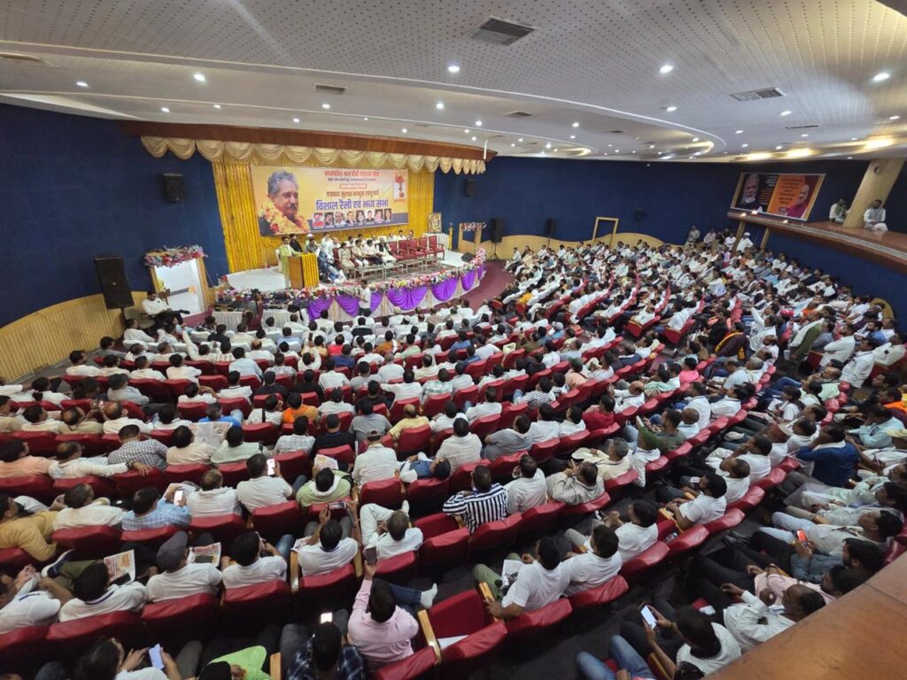पत्रकार सुरक्षा कानून के लिए हल्ला बोल, डिप्टी सीएम बोले कैबिनेट में रखेंगे प्रस्ताव, – मध्य प्रदेश श्रमजीवी पत्रकार संघ के आव्हान भोपाल में जंगी प्रदर्शन, प्रदेश के साथ रतलाम-मंदसौर- नीमच के सैकड़ो पत्रकार हुए शामिल