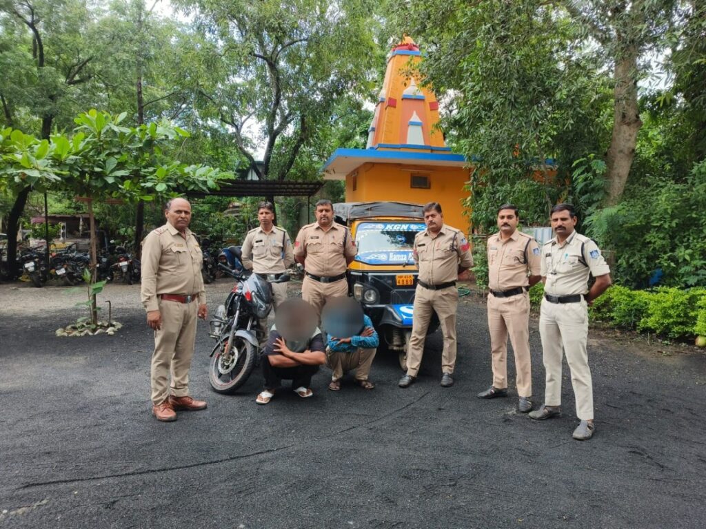रतलाम: जावरा में लहसुन चोरी करने वाले गिरोह का पर्दाफाश, 2 आरोपी गिरफ्तार; 9 क्विंटल लहसुन बेचकर मिले 70 हजार बरामद..आरोपी पर कई थानों में दर्ज हैं अपराध