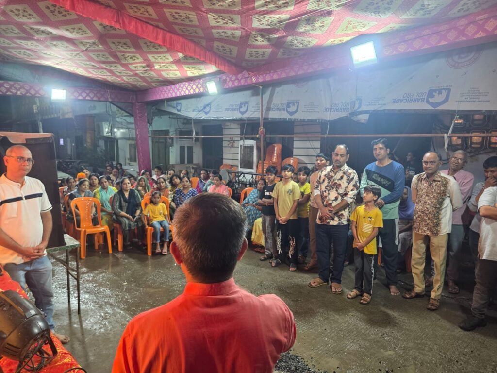 रतलाम के गणेश उत्सव पंडालों में दिलाया गया स्वदेशी अपनाने का संकल्प…सकल हिंदू समाज ने स्वदेशी वस्तुओं और भारतीय जीवनशैली को अपनाने का किया आह्वान