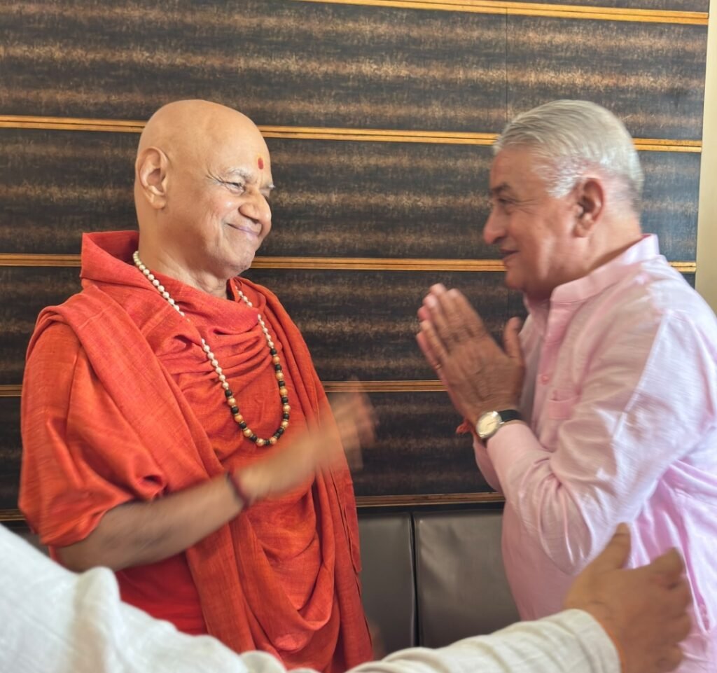 रतलाम: पूर्व महापौर शैलेन्द्र डागा द्वारा स्वामी गोविंद देवगिरी जी महाराज को रतलाम आने का निमंत्रण,मार्च के बाद रतलाम आने पर दी सहमति