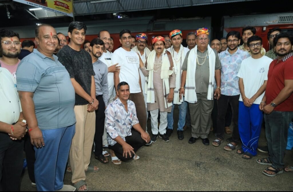 रतलाम: साधुमार्गी जैन संघ की तीन दिवसीय गुरुदर्शन विनती यात्रा संपन्न..400 से अधिक श्रद्धालु बीकानेर पहुंचे, आचार्य श्री रामलालजी महाराज से मालवा पधारने की विनती